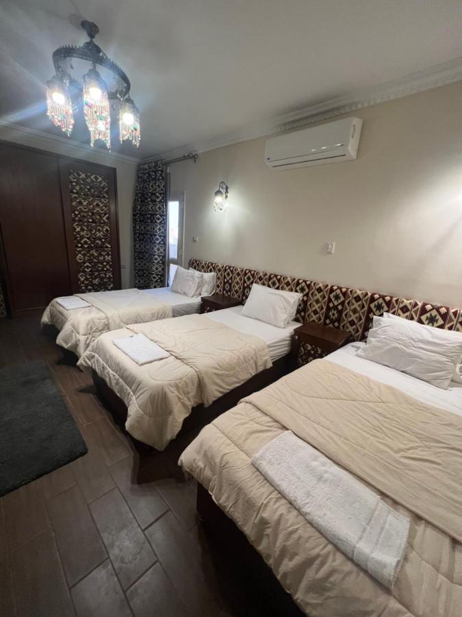 Bedouin Pyramids View Hotel Kafret el-Gabal Eksteriør billede