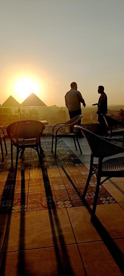 Bedouin Pyramids View Hotel Kafret el-Gabal Eksteriør billede