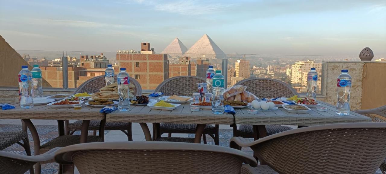Bedouin Pyramids View Hotel Kafret el-Gabal Eksteriør billede