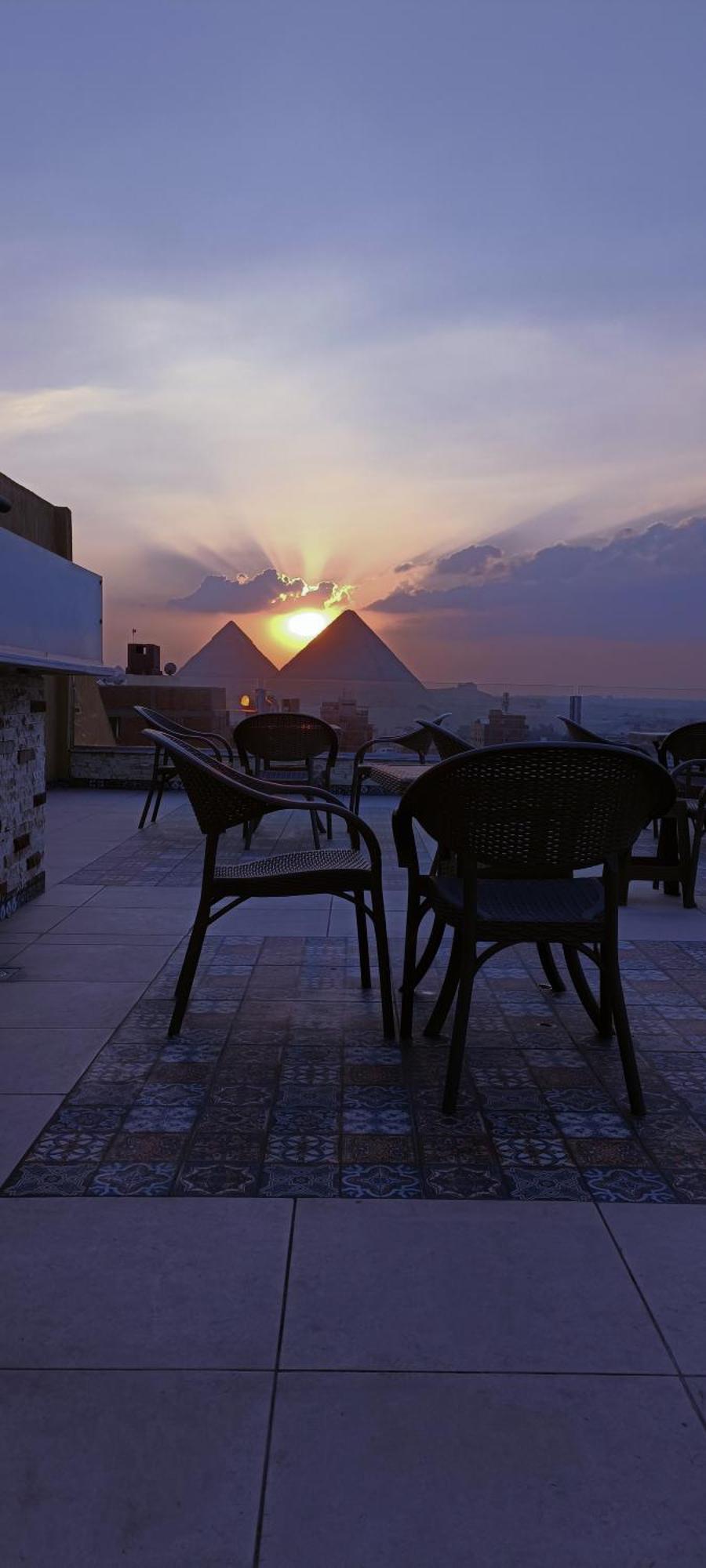 Bedouin Pyramids View Hotel Kafret el-Gabal Eksteriør billede