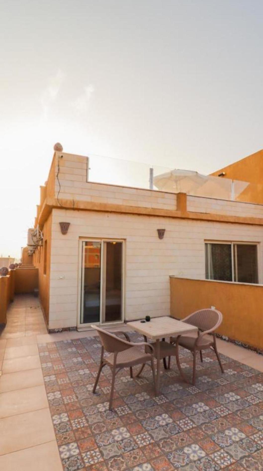 Bedouin Pyramids View Hotel Kafret el-Gabal Eksteriør billede